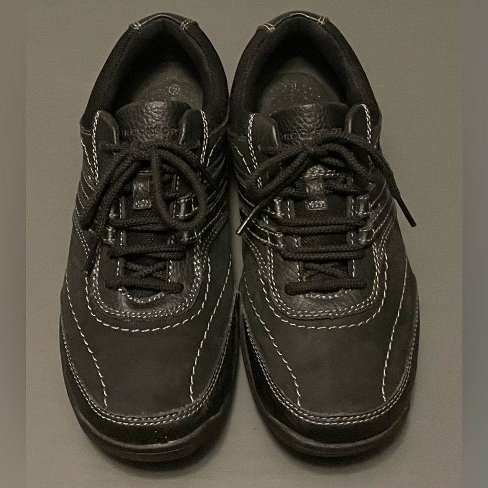 Rockport Men’s Black Leather Sneakers Size 7